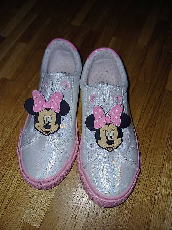 Scarpe per ragazze: Chaussure mini taille  – Usato da Lausanne venduto da RUBY.1990