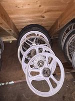 Lot de jantes Grimeca 16 et 17 pour cyclomoteurs anciens