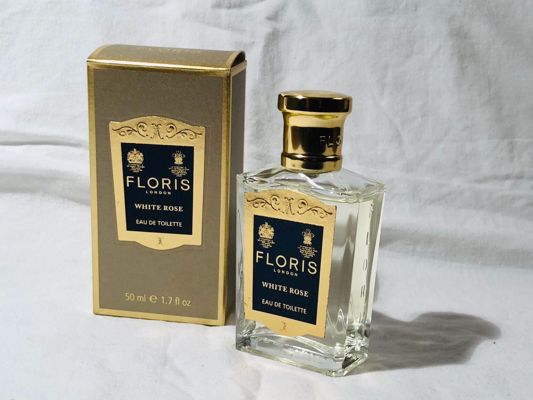 Profumi & Eau de Toilette: FLORIS, White Rose, EdT, 50ml – Nuovo (secondo la descrizione) da Basel venduto da Solaia28 1