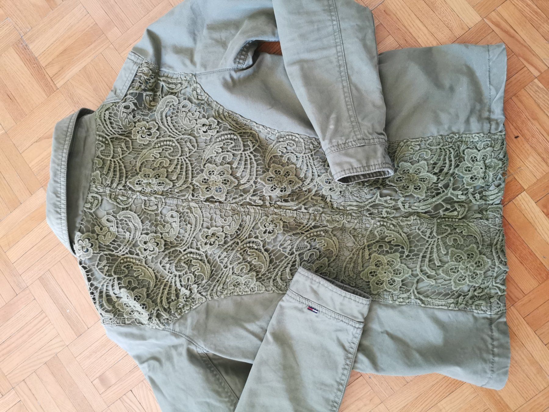 Tommy Hilfiger Jacken: Tommy Hilfiger jacke gr S – Gebraucht aus Uster von bek_v2ct 7