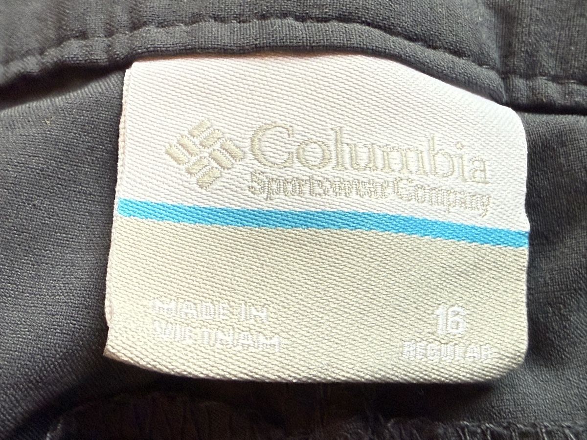 Columbia Pantaloni: Columbia Wanderhose Grösse 16 Regular Ventialtion 5 – Nuovo (secondo la descrizione) da Balsthal venduto da Almendra 1