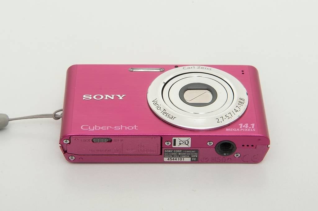 Sony Fotocamera: Sony Cybershot DSC-W320 – Usato da Lausanne venduto da Phlox02 6
