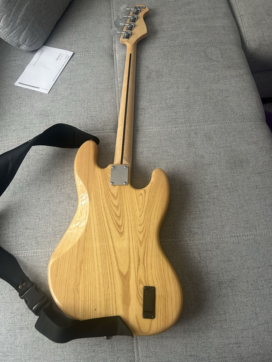 Strumenti musicali: Harley – Usato da Basel venduto da Krisztina.na 2