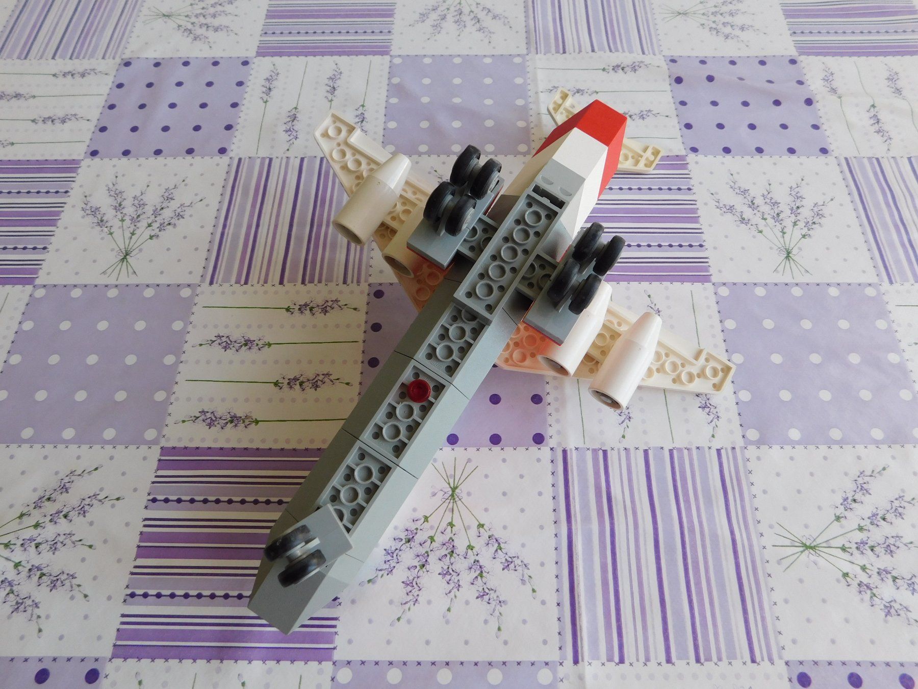 Legoland Kit di costruzioni: Legoland Transportflugzeug – Usato da Strengelbach venduto da Wedi73 9