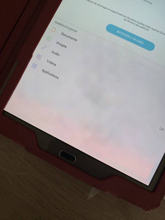 Samsung Tablet PC: Samsung Galaxy Tab S2 / 32GB  bon état – Gebraucht aus Renens VD von T.T2211 3