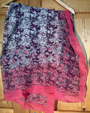 Schöner edc by esprit Schal, neuwertig, Sommer Look! (52)