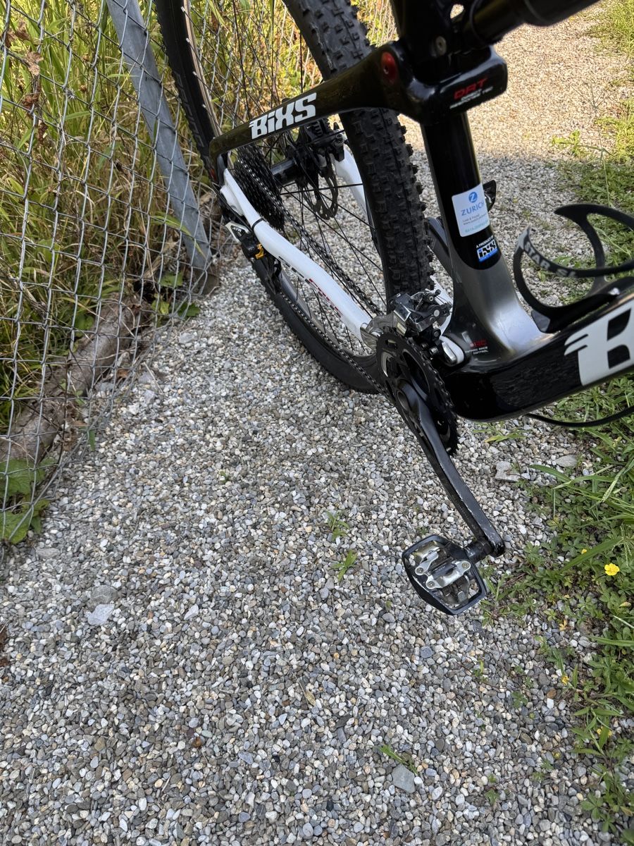 Bixs Biciclette: Bixs  Fully Carbon (Grösse L) – Usato da Lachen SZ venduto da amazonic 3