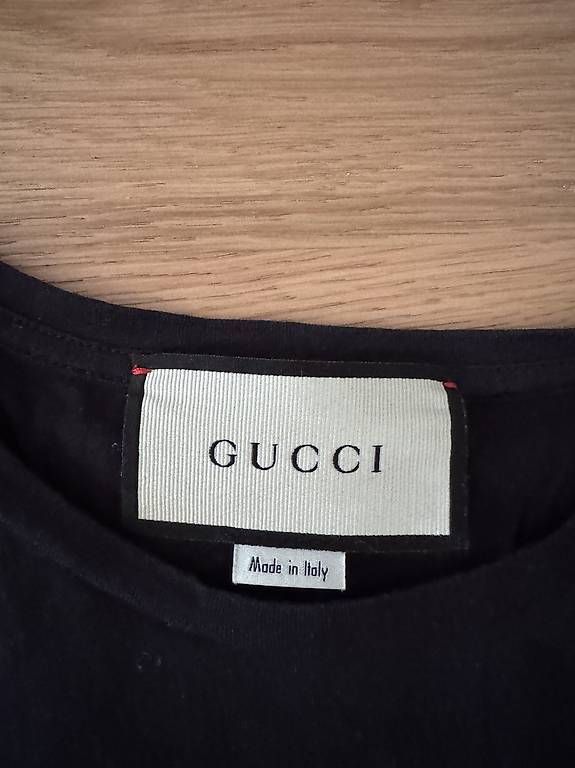 T-shirt: T-shirt Gucci XS – Usato da Dino venduto da Giorgia.vllm 1