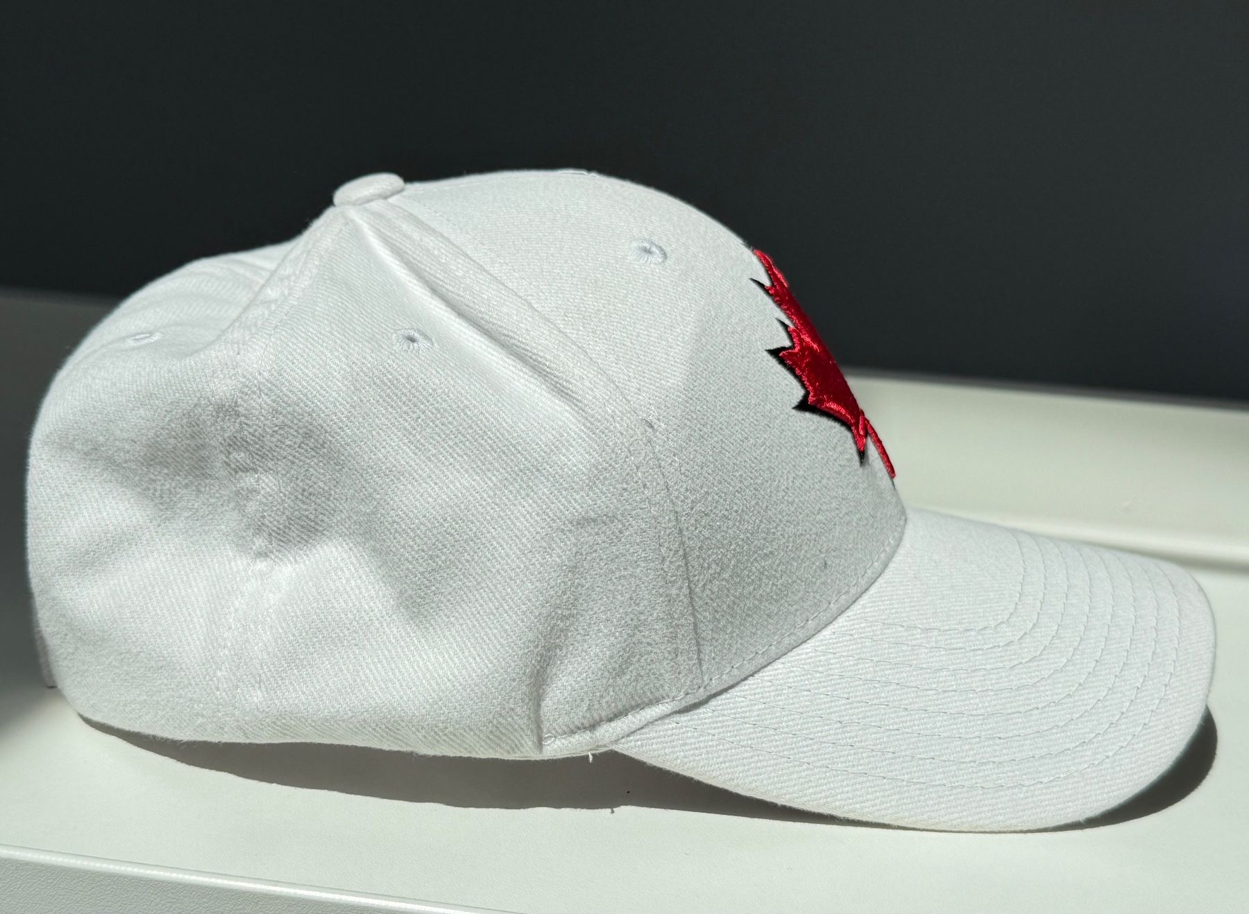 Copricapi, berretti & cappellini: Casquette Canada Wright and Ditson - Neuve – Nuovo (secondo la descrizione) da Denges venduto da peumens 1