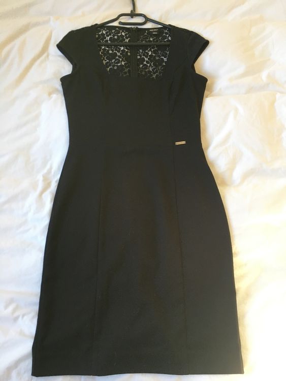 Topshop - Jupe mi-longue évasée en popeline - Noir | ASOS