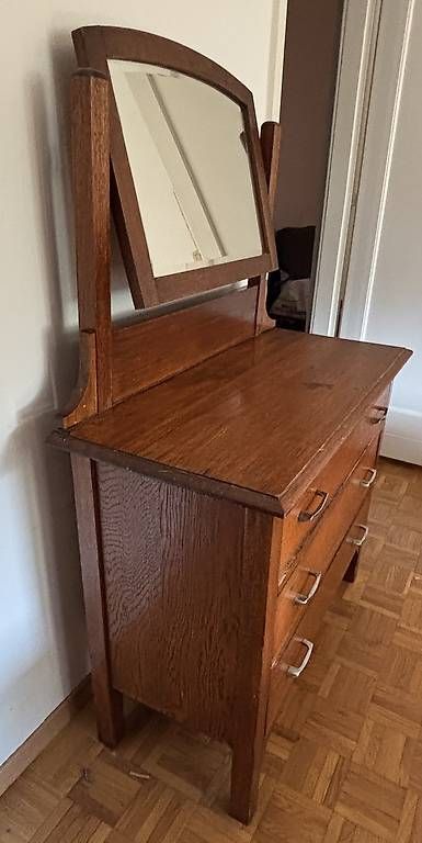 Kommoden: Commode début 20ème siècle avec miroir pivotant – Gebraucht aus Vevey von cat_tw2s 1