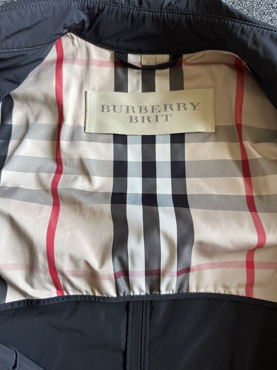 Burberry Mäntel: Burberry Brit - trench coat – Neu (gemäss Beschreibung) aus Villars-sur-Ollon von bab_fy88 1