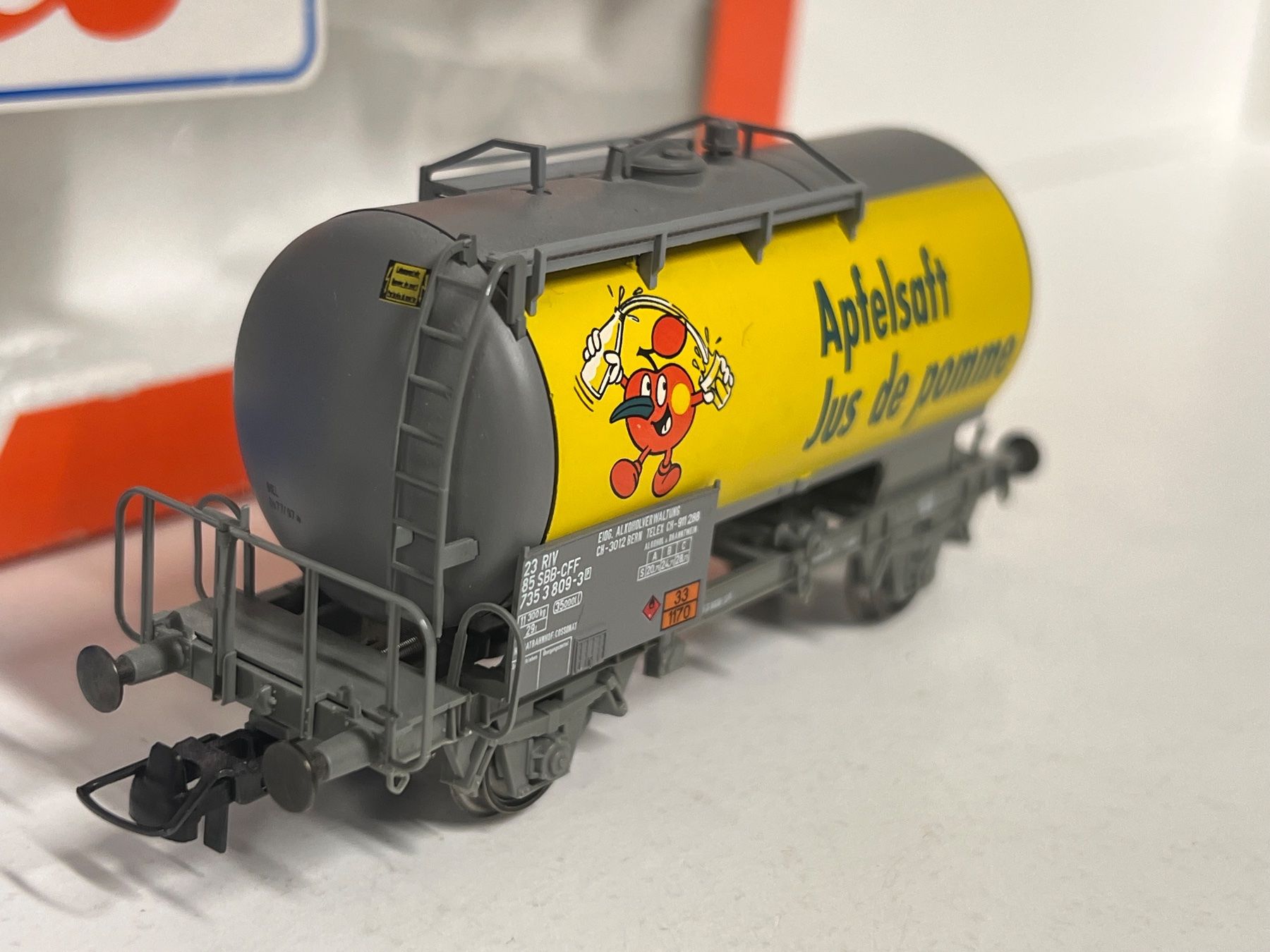 Roco Modellini di ferrovie: Roco 46667 Apfelsaft SBB H0 DC – Nuovo (secondo la descrizione) da Geroldswil venduto da TopTrain54 2