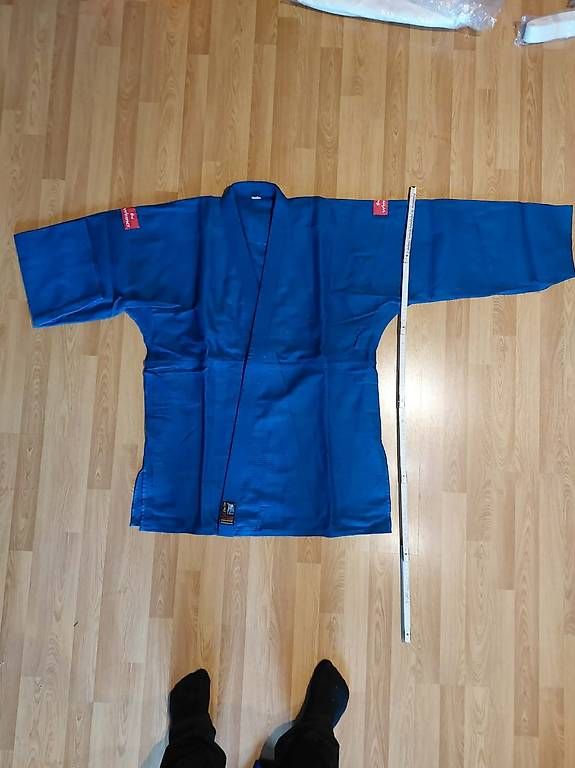 Arte internazionale: Winner Judo Gi / BJJ Gi  Neu, originalverpackt – Nuovo e nell'imballaggio originale da Zug venduto da Karolina0 2