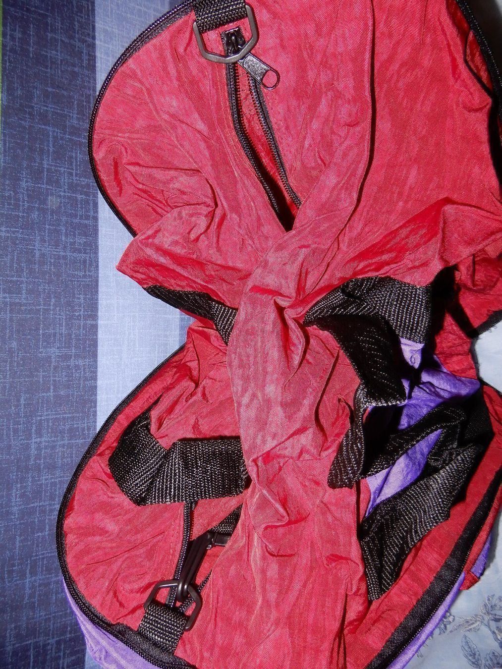 Sacs & sacs à dos: Kinder Rucksack mit interg.Sporttasche – Neuf (Voir description) à Worben par MaKo3252 3