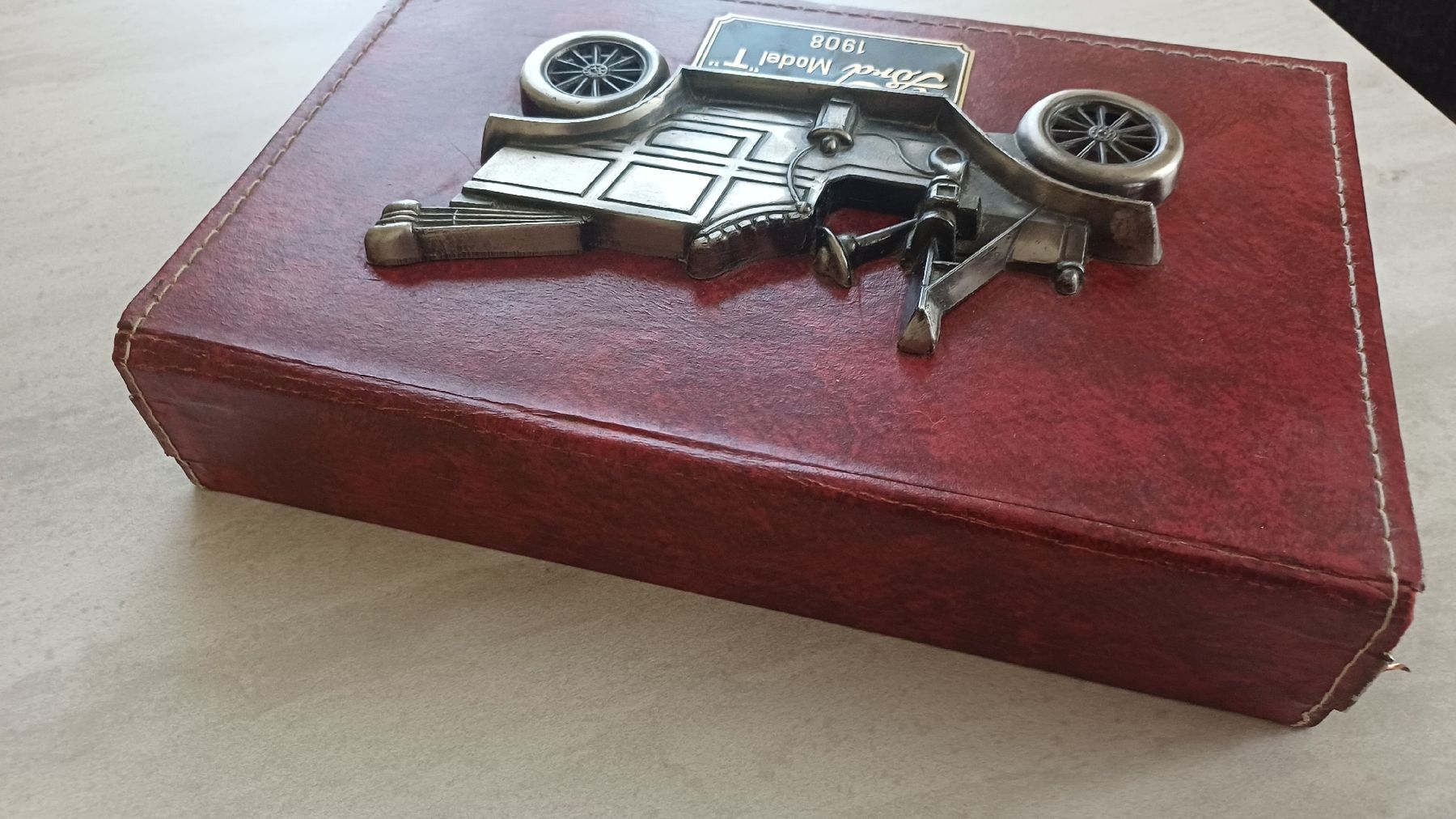 Ford Modellini d'auto: Alte Schatulle  Ford  Modell T 1908 – Usato da Flawil venduto da Pinkmalibu 2