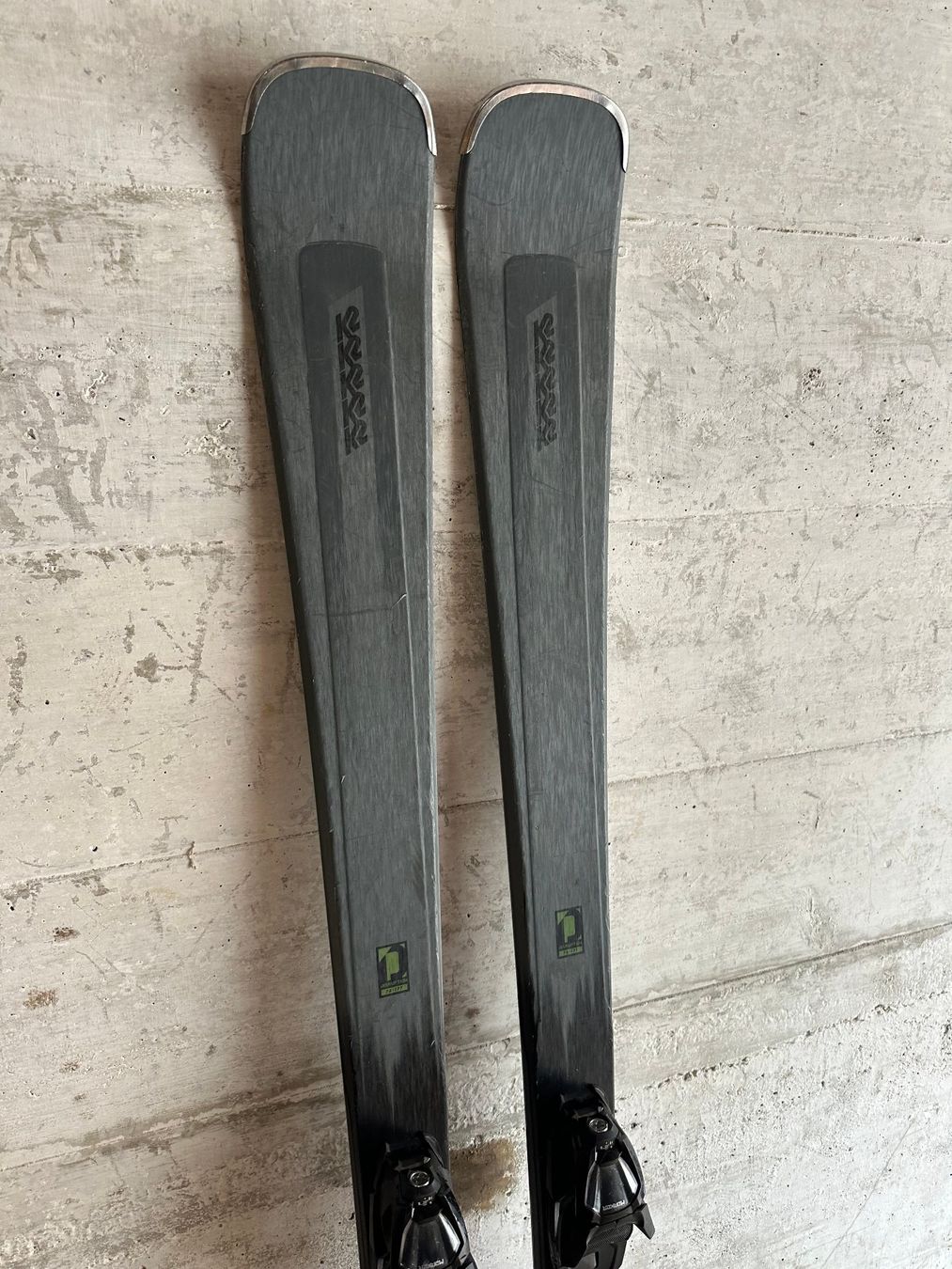 K2 Skis: K2 Dirsuption Ski 177CM – Gebraucht aus Emmenbrücke von karkarkar 1