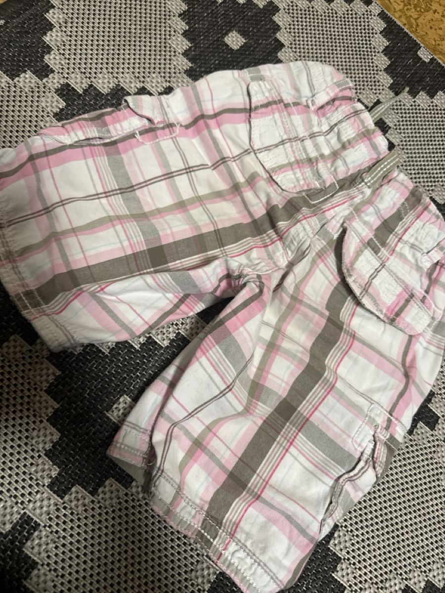 H&M Pantaloni: Süsse Sommer Shorts Gr.122 – Usato da Zürich venduto da Krikri21 4
