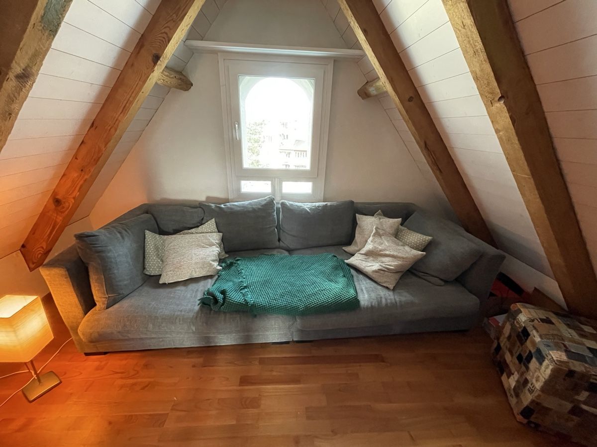 Livique Divani: Grosses Sofa von Livique – Usato da Wettingen venduto da jul_jdv6 2