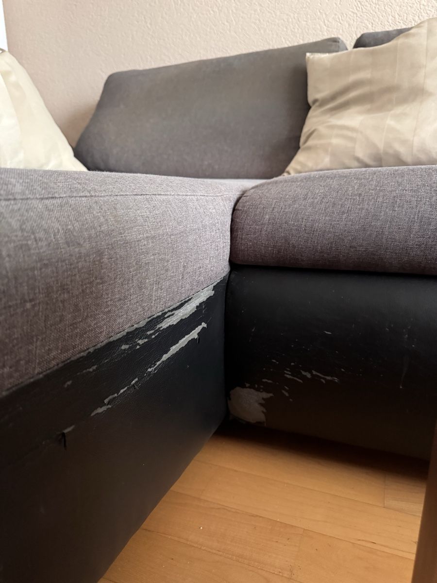 Conforama Divani: Ausziehbare Couch – Usato da Urdorf venduto da lau_6lv5 9