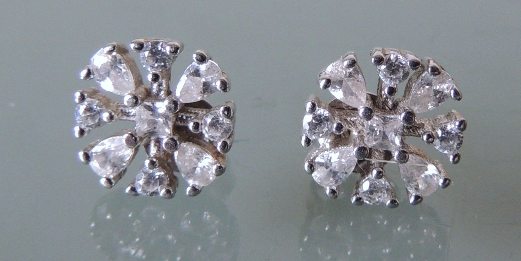 Orecchini pendenti & Orecchini a lobo: Silber 925 Ohrstecker Zirkonia 9 mm – Usato da Waldenburg venduto da schaller707