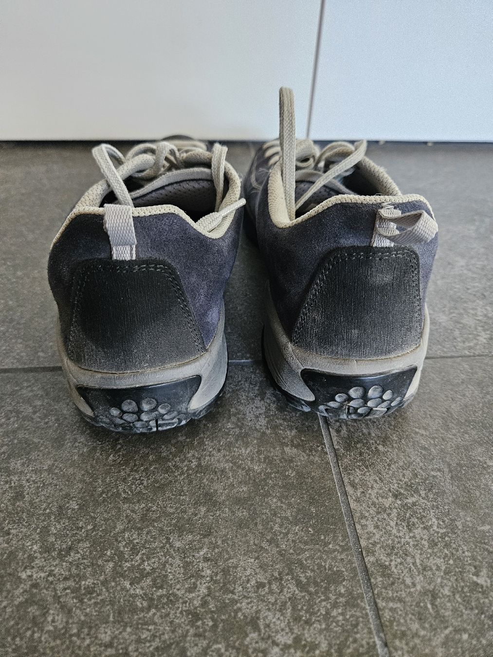 Scarpa Scarpe da uomo: Scarpa - Mojito grises (taille 45) – Usato da Bussigny venduto da niwa_mikan 4