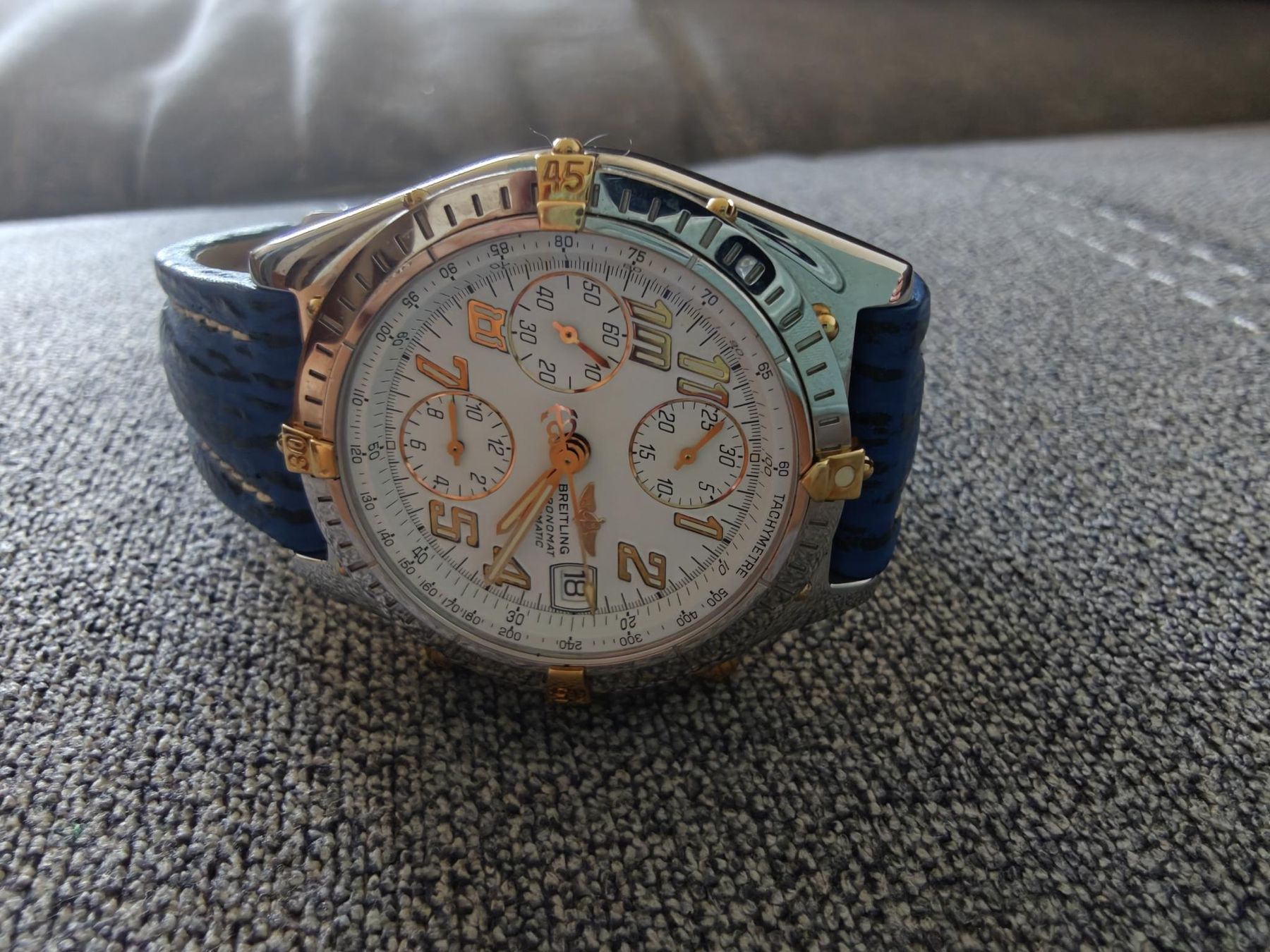 Breitling Orologi: Breitling Chronomat B13050.1 – Usato da Richterswil venduto da Tailgate