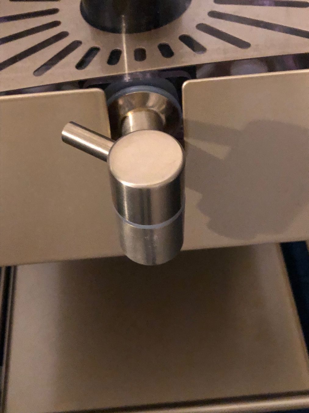Elettrodomestici da cucina: JÄGERMEISTER Zapfstand/Abtropfbehälter – Usato da Buchs SG venduto da Handyman77 4