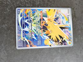 Pokémon Karte Zapdos Celebrations 133/128 perfekter Zustand