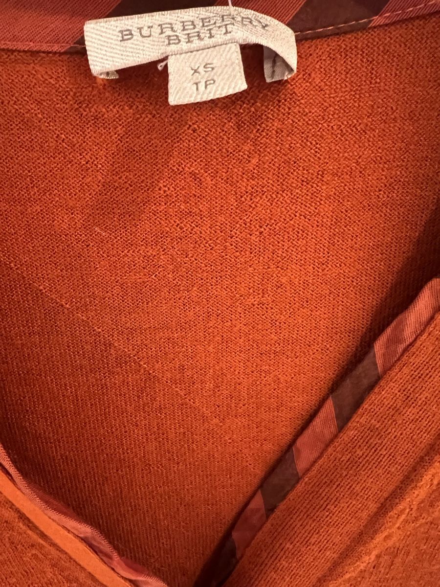Burberry Giacche: Strickjacke Burberry Brit, Gr. 34, Orange – Usato da Solothurn venduto da Brini06 1