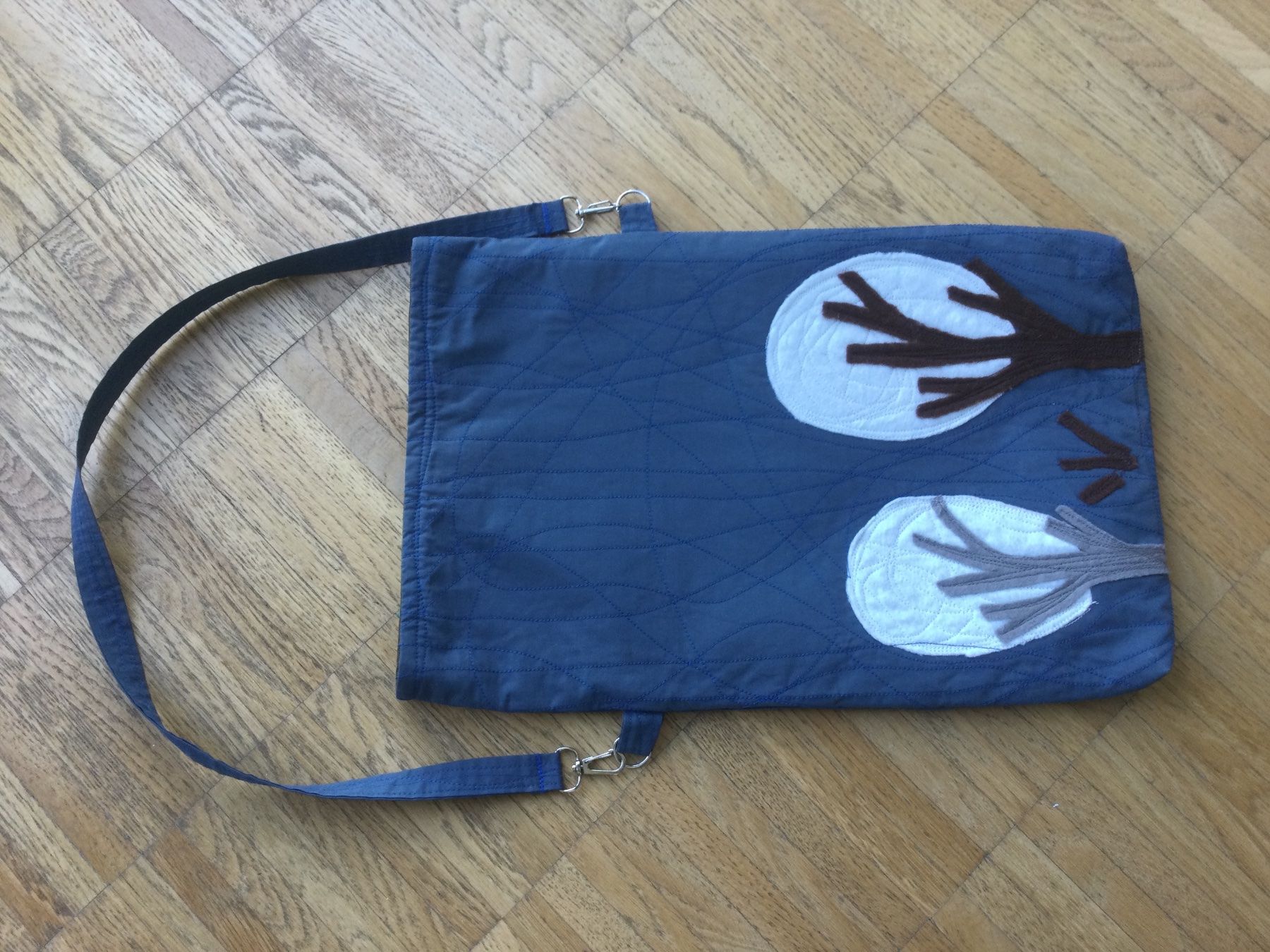 Borse: Schultertasche Baum Hand-made – Usato da Zürich venduto da ShadowVorlon 2