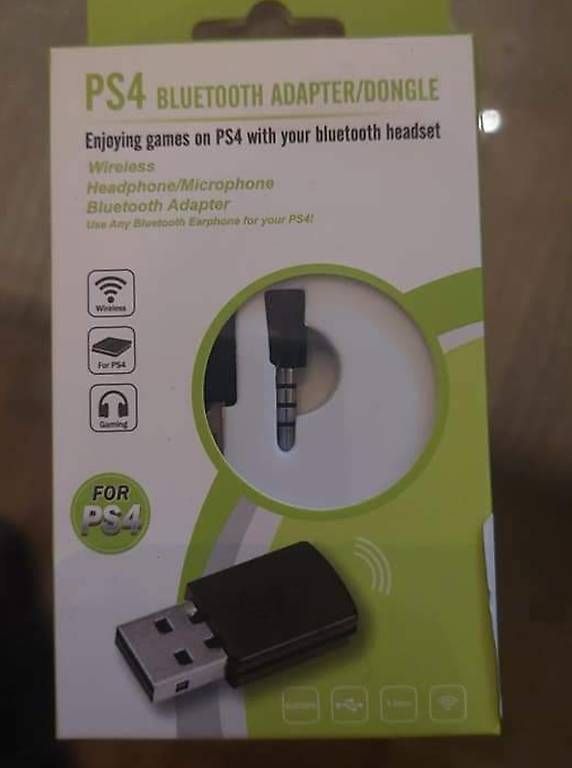 Consoles: PS4 Bluetooth Dongle – D'occasion à Allschwil par rajmahal