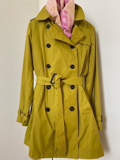 Burberry Mäntel: Burberry Regentrenchcoat NEU – Neu und originalverpackt aus Gossau SG von breja