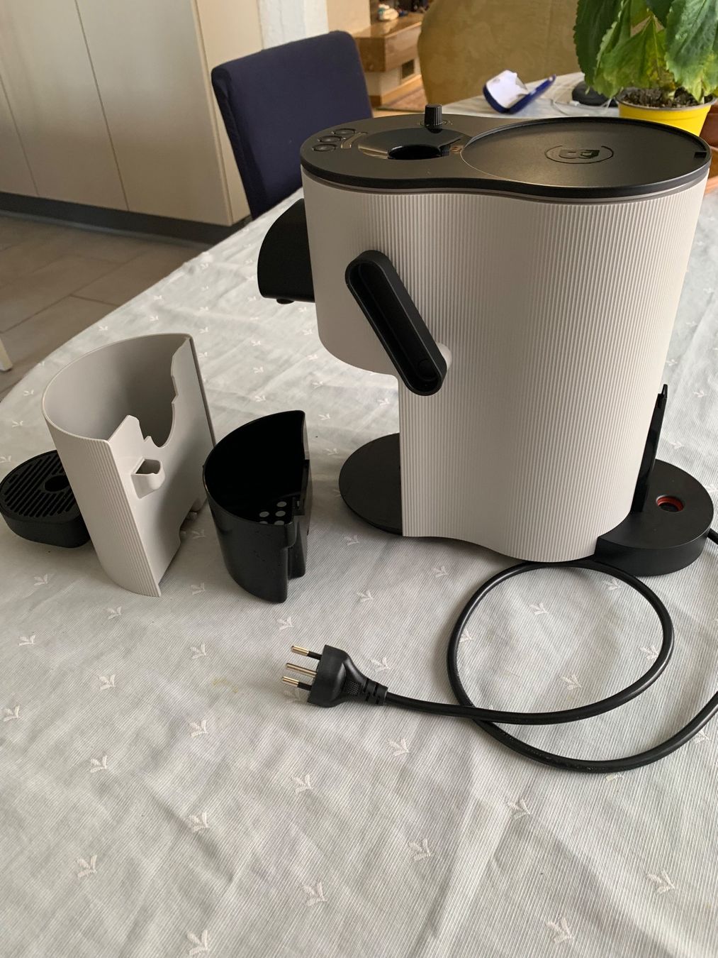 Coffee B Macchine per caffè & Macchine per espresso: Kaffeemaschine CoffeeB – Usato da Uetendorf venduto da skifahrer 2