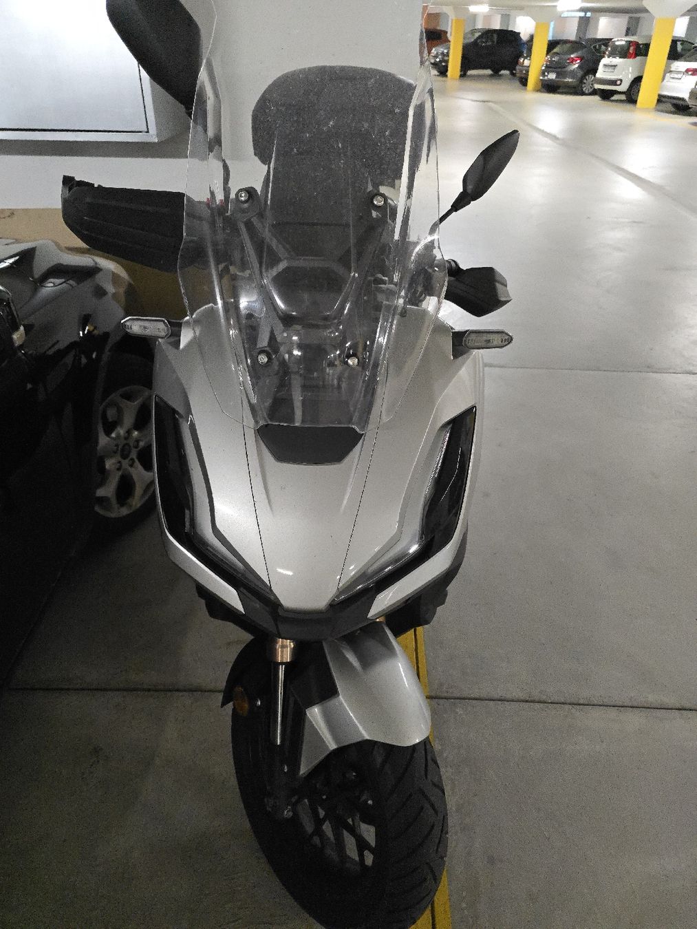 Honda Scooter: Honda ADV 350 – Usato da Menziken venduto da bilo.09.