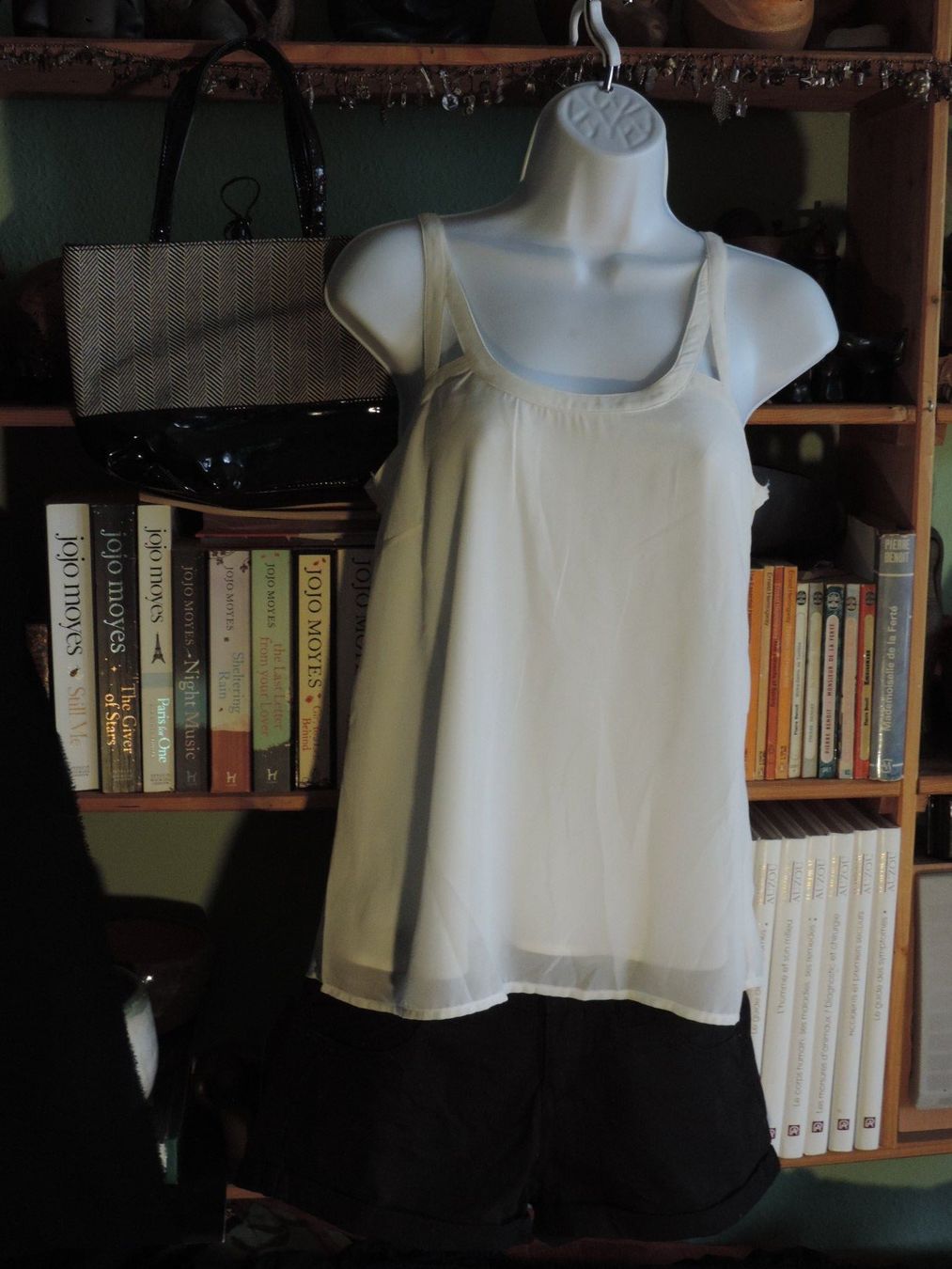 Lotti di vestiti: ensemble classic black&white – Usato da Genève venduto da Axelle333 5