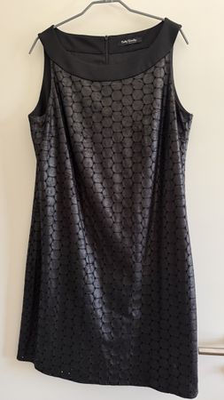 Kleid Betty Barclay schwarz Lochmuster Grösse 40 