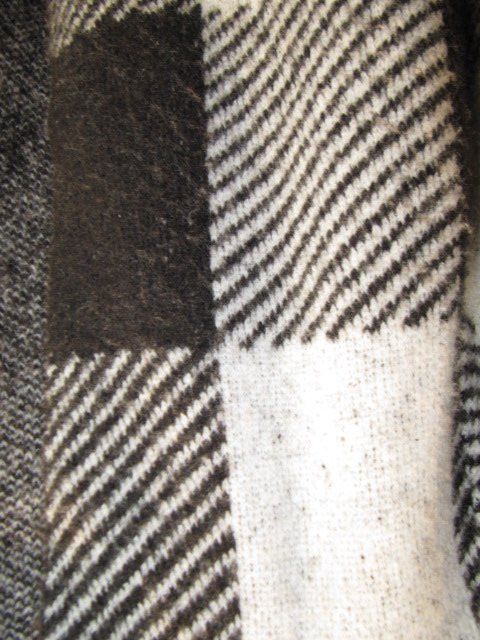 Esprit Cappotti: Esprit Strick-Mantel – Usato da Wenslingen venduto da kasjupeia 1