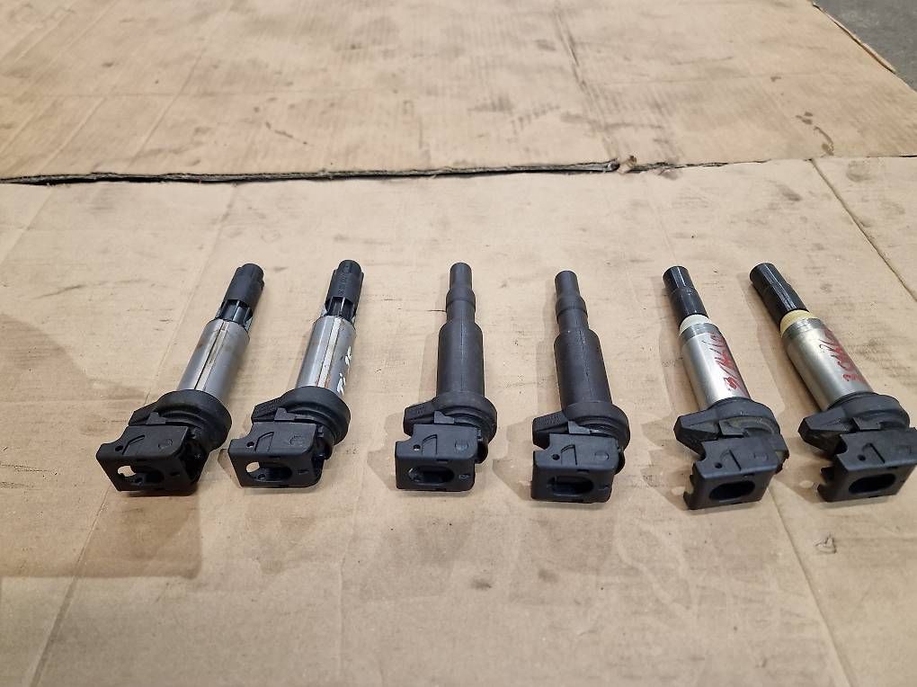 Tutti pezzi di ricambio auto: bmw e46 Zündspule B04 Motor  – Usato da Niedergösgen venduto da Zecinha