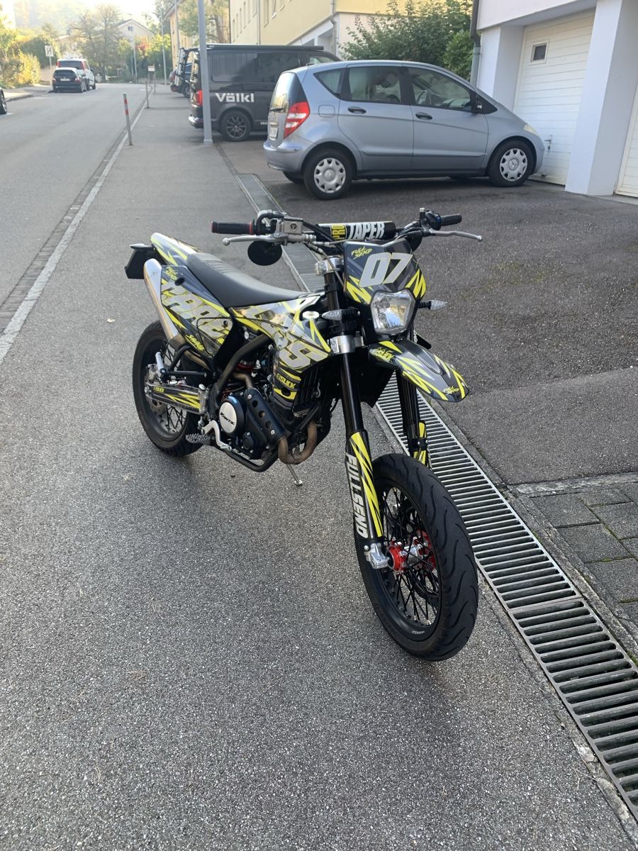 Fantic Route: Fantic XMF 125 Performance  – D'occasion à Rodersdorf par no_5zo 2