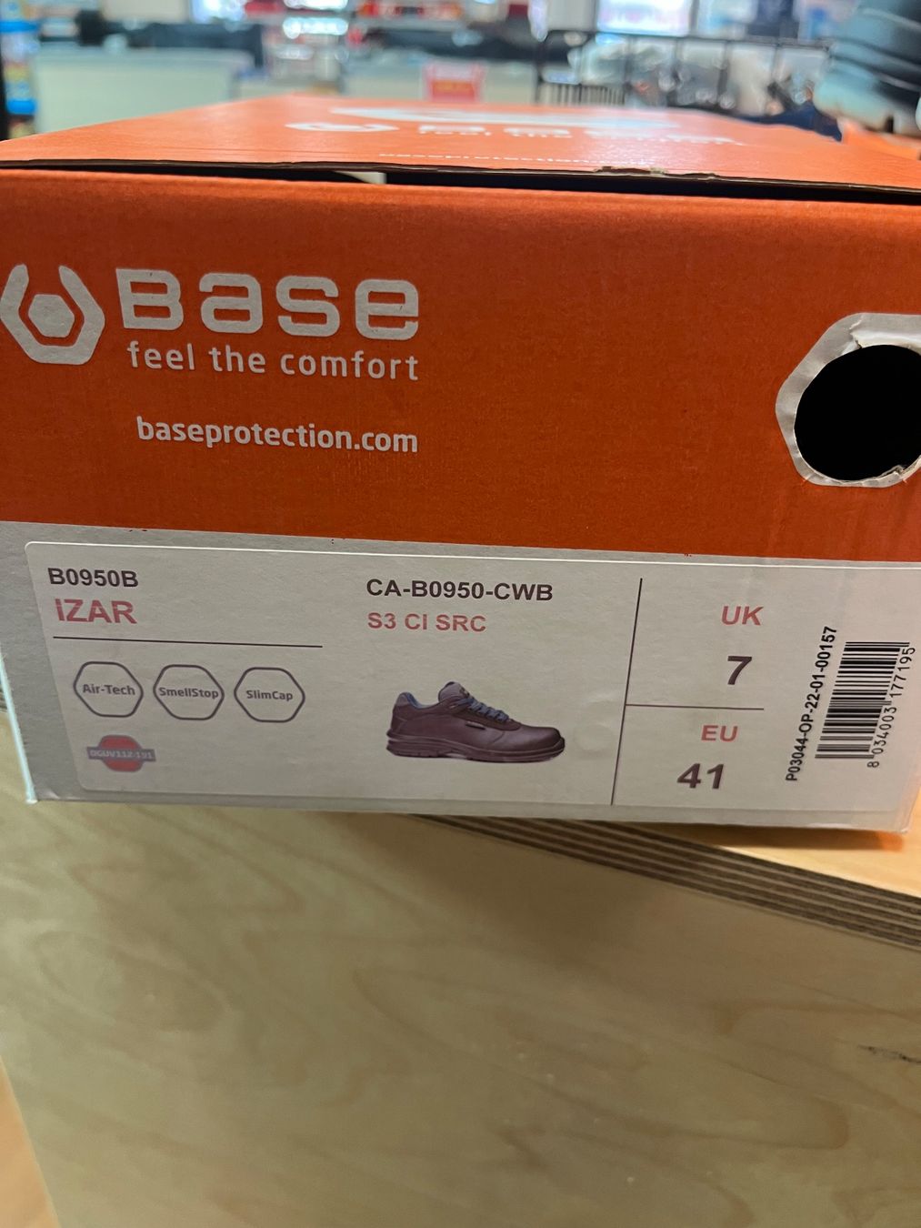 Herrenschuhe: Chaussures de sécurité BASE Izar B0950B, T.41, neuves – Neu und originalverpackt aus Satigny von SP-Industriel 1