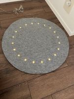 Runder Filz-Teppich grau mit LED-Licht