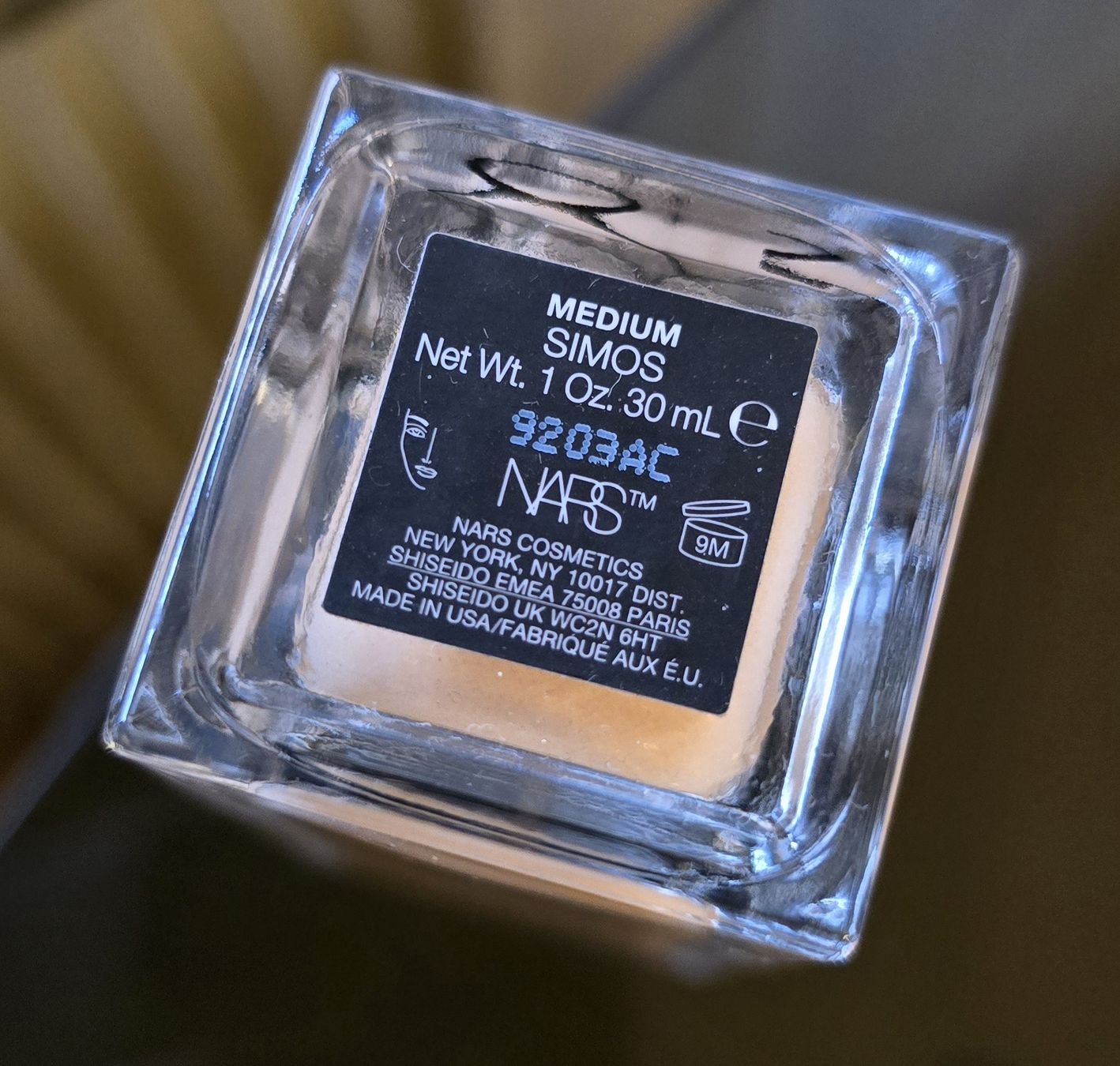 Nars Make-up: BOSTER D'ÉCLAT Teintée de Nars, teinte "SIMOS" 30ml Neuf – Neu und originalverpackt aus Genève von Saleena 4