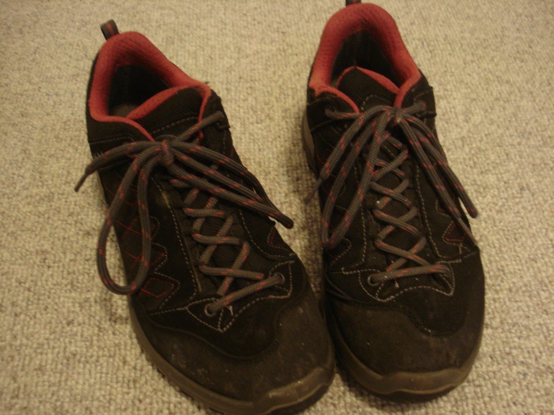 Chaussures filles: Trekkingschuh / Freizeitschuh Gr. 38 – D'occasion à Au SG par beanpasa
