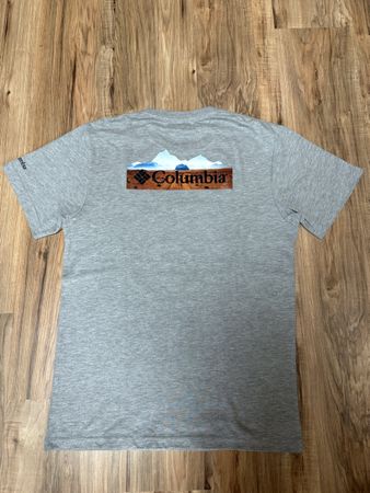 Columbia T-Shirt Grau Gr. S, Top Zustand!
