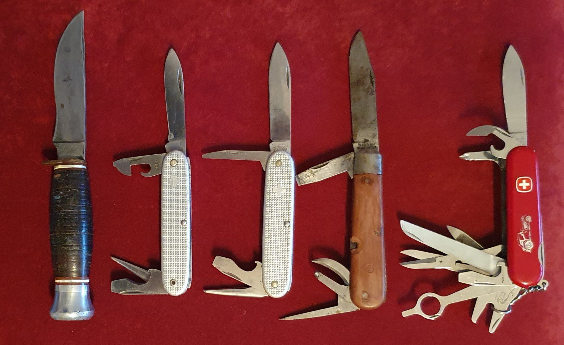 Wenger Taschenmesser: 5 Militär Messer,  Sammelmesser, Sackmesser – Gebraucht aus Kreuzlingen von Rschweiz1 1