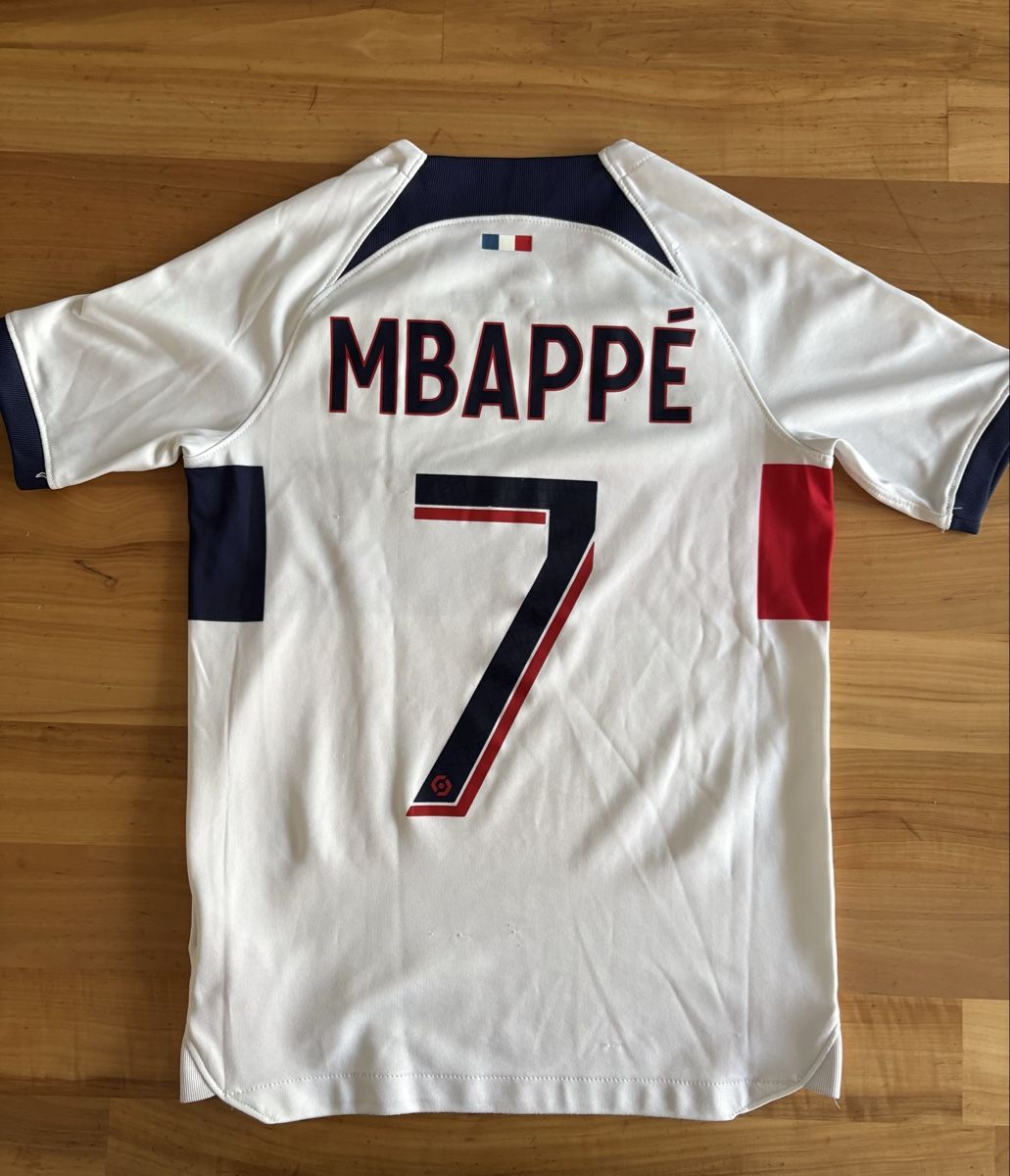 Canottiere & Pantaloni: Fussballtrikot Paris SG Mbappe 7 – Usato da Stilli venduto da dan_9y5z