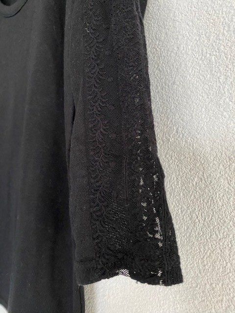 Zebra Pullover & Sweatshirts: Schwarzes Zebra Shirt Gr. M mit Spitzenärmeln – Gebraucht aus Ergisch von July64 1