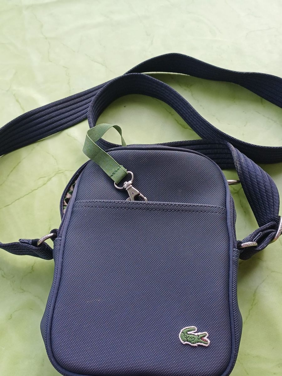 Lacoste Borse da donna: Lacoste Umhängetasche blau – Usato da Sils/Segl Maria venduto da ama_vc2l