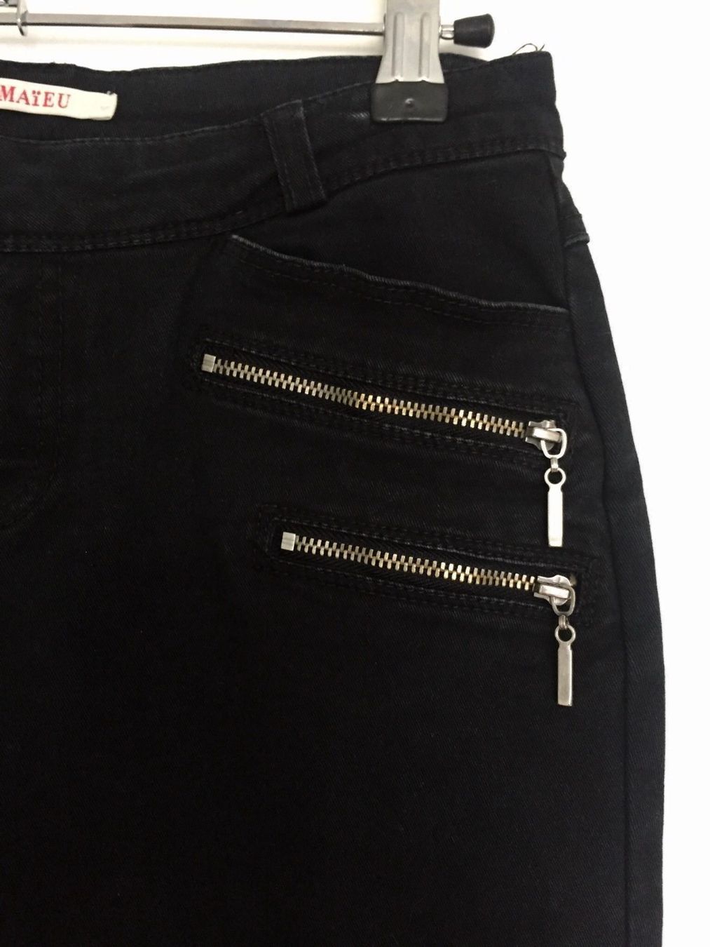 Jeans: Jean noir taille 36 – Usato da Thônex venduto da AneleManele 1